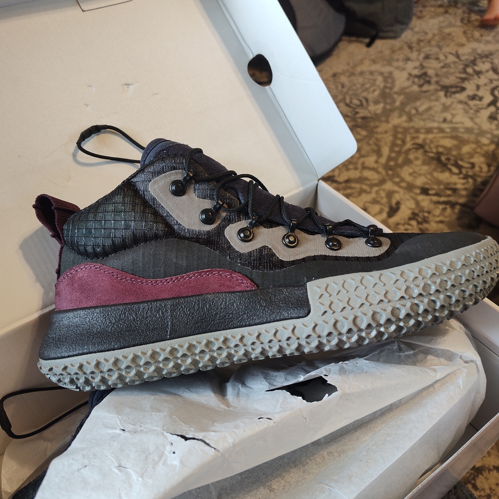 Brandblack Sansin Evo Size 9.5